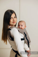 LennyLamb Lenny Light  компактна регулируема слингова раница от тъкан слингов плат Кафе Лате - Image 5