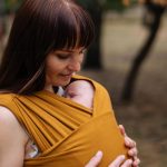 Еластичен слинг  Love and Carry горчица - Image 3