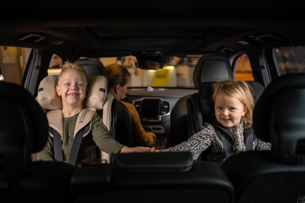 Axkid One 2 от 61-125см (7г.) с Plus тест , Isofix до 7г. възраст СТАР МОДЕЛ - Image 5