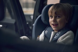 Axkid Movekid е вече Minikid 4 Pro - столче за кола до 125см с Plus Test Швеция - Image 7