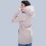 Ватирано 4в1 софтшел яке за бременни и бебеносене Love and Carry цвят крем - Image 5