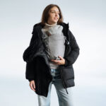 Зимно 3в1 Яке за бременни и бебеносене Еко Пух Love and Carry , по-къса унисекс кройка черно - Image 5