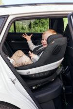 BeSafe Beyond 360 въртящ стол с удължено ползване до 125см