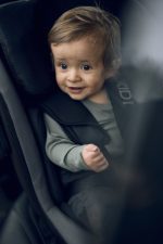 Axkid Movekid е вече Minikid 4 Pro - столче за кола до 125см с Plus Test Швеция - Image 2