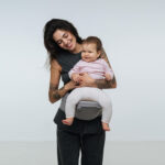 Хипсийт Love and Carry 6-в-1 ергономична раница за носене на бебе със седалка Grey