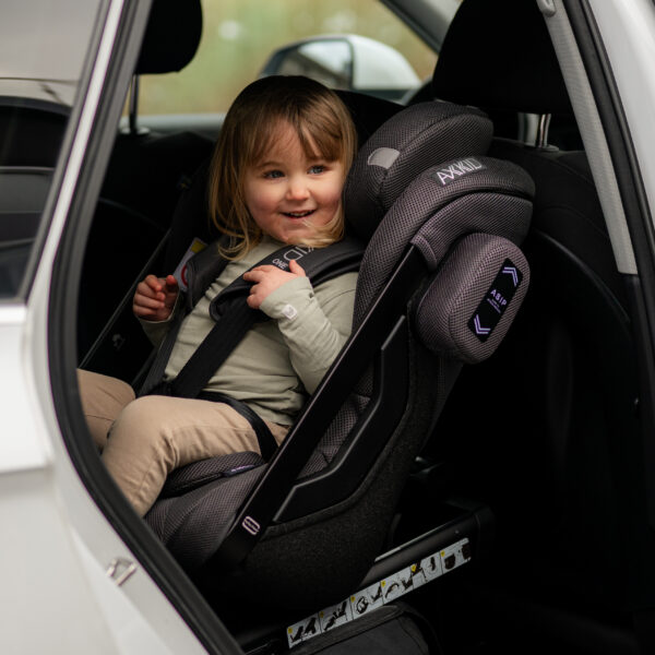 Axkid One 3 от 61-125см (7г.) с Plus тест , Isofix до 7г. + нова лимитирана MESH материя