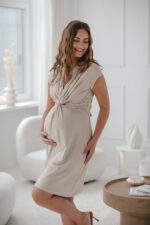 Рокля за бременни и кърмене Loop, къс ръкав, цвят крем ОЧАКВА СЕ - Image 7