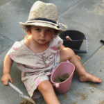 Scrunch Kids кофичка за игра от 100%Силикон - смачкай, сгъни, навий и прибери РАЗЛИЧНИ РАЗЦВЕТКИ