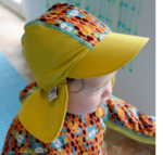 Бебешка шапка с 50+ UV защита Closeparent Китове - Image 4