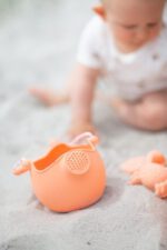 Scrunch Kids лейка за игра от 100%Силикон - смачкай, сгъни, навий и прибери РАЗЛИЧНИ РАЗЦВЕТКИ - Image 8