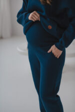 Дебел ватиран спортен панталон, долнище анцуг бременни с платка за корема морско синьо - Image 3