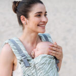 Love and Carry ONE регулируема ергономична раница с падащ панел и платка за кръста цвят Lemongrass с БАМБУК - Image 2