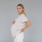 Тениска за бременни и кърмачки бежова , oversize свободна кройка