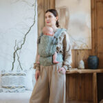 Love and Carry ONE регулируема ергономична раница с падащ панел и платка за кръста цвят Acacia - Image 5