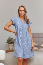 Нощница за бременни и кърмачки 100%памук , копчета , бебешко синя , звезди